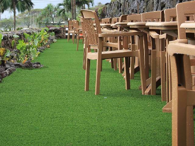 Artificial grass dining area 