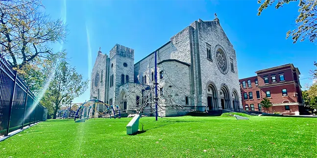 synlawn-co-church-turf-lawn Artificial grass church lawn from SYNLawn Colorado