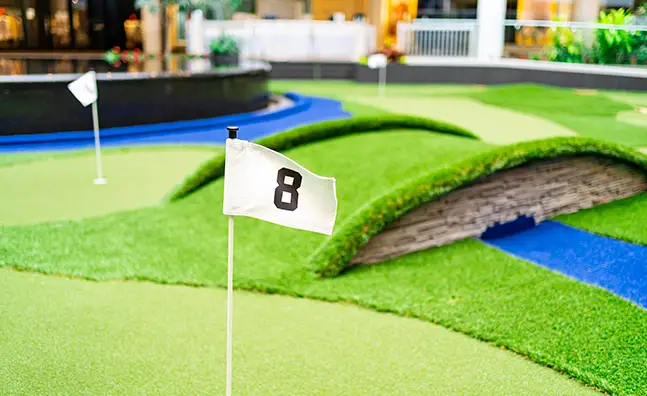 mini-golf-turf-synlawn-co SYNLawn Colorado Mini Golf Turf