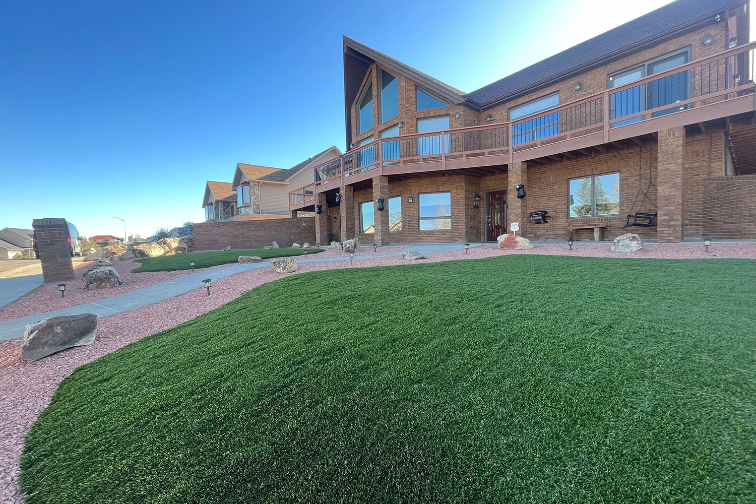 Residential artificial grass lawn from SYNLawn